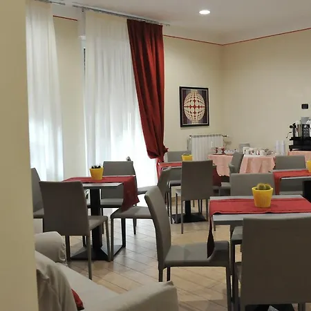 Abanyta Hotel *